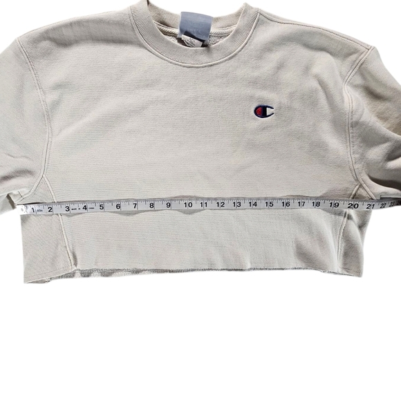 Champion Off White Cropped Sweatshirt Size Small - Picture 3 of 5